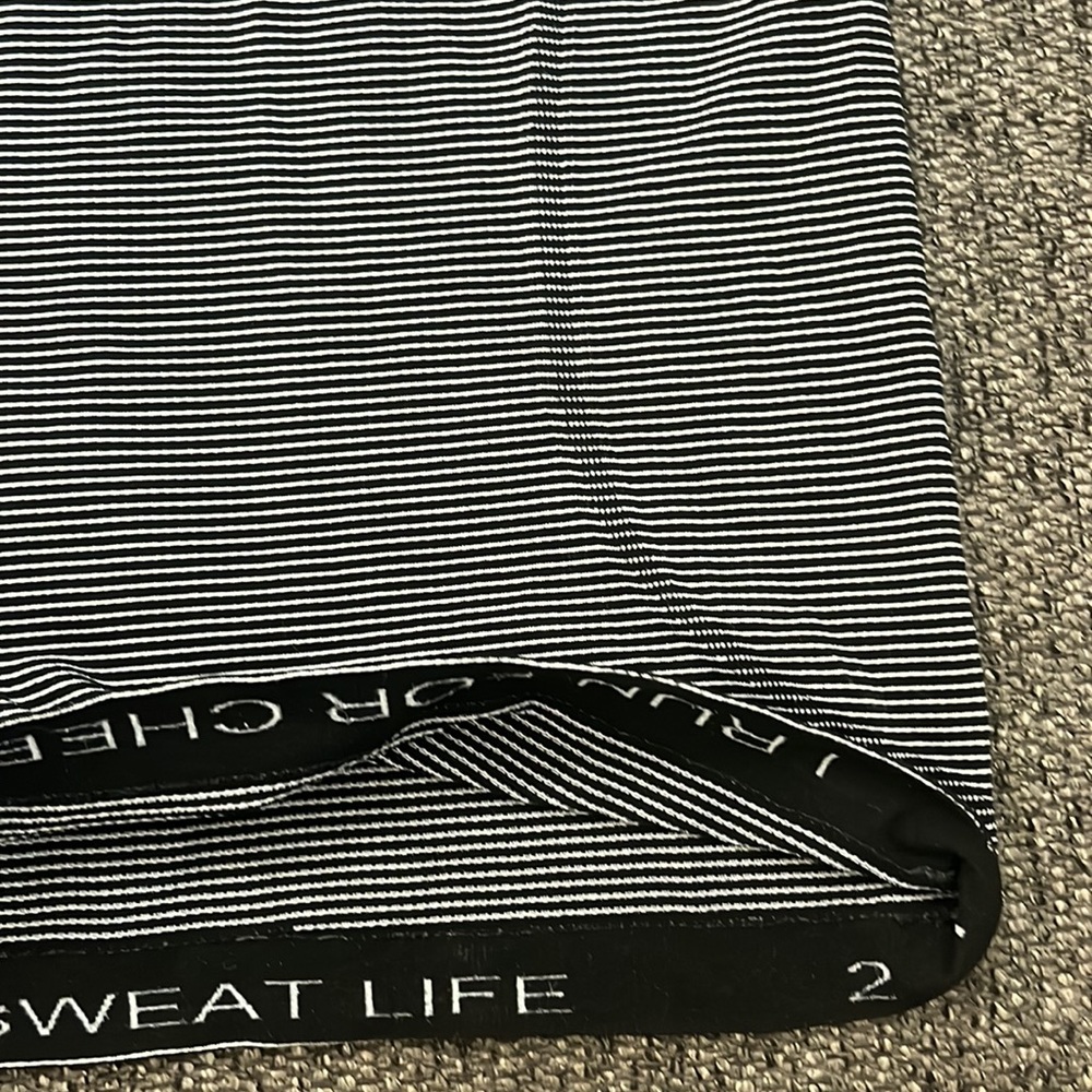 Lululemon Run Swiftly Tech Racerback Tank - Picture 5 of 6